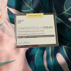 Confidence in a Cream Anti-Aging Hydrating Moisturizer